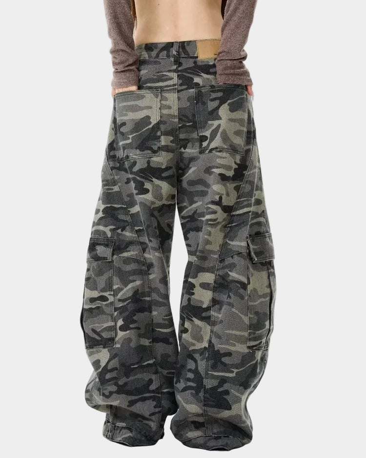 CARGO PANTS