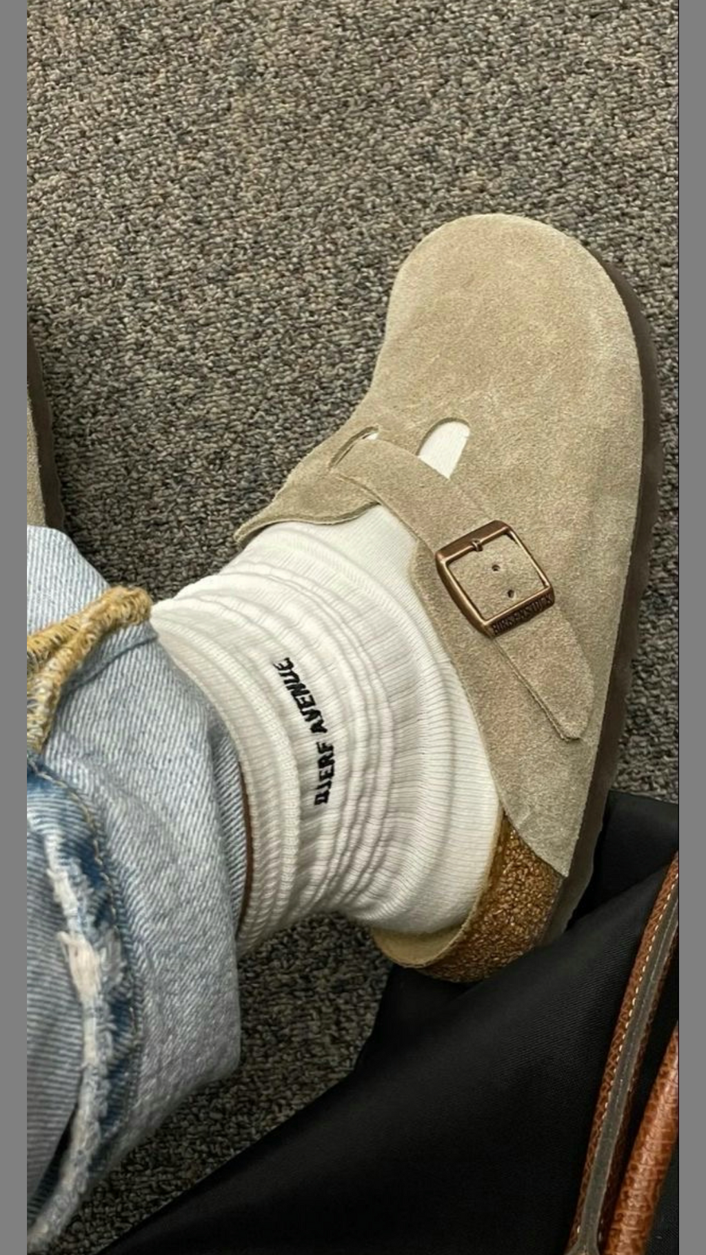 CLOGS